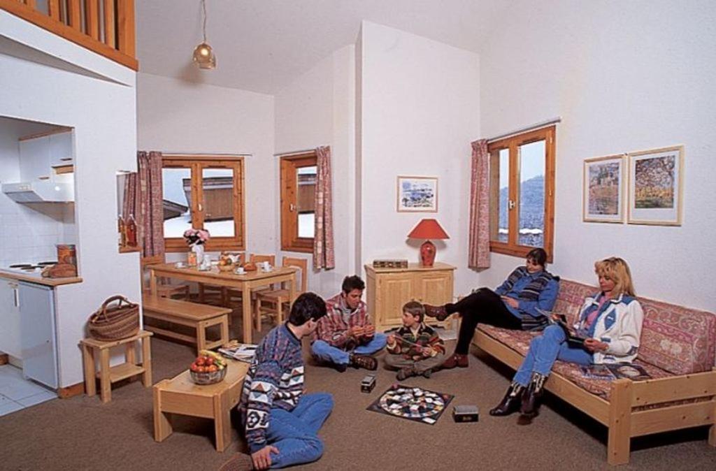La Tania La Saboia Sleep 8 Private Sauna Lounge Dining 2 Bathrooms Kitchen 2 Balconies Ski In Out Exterior photo